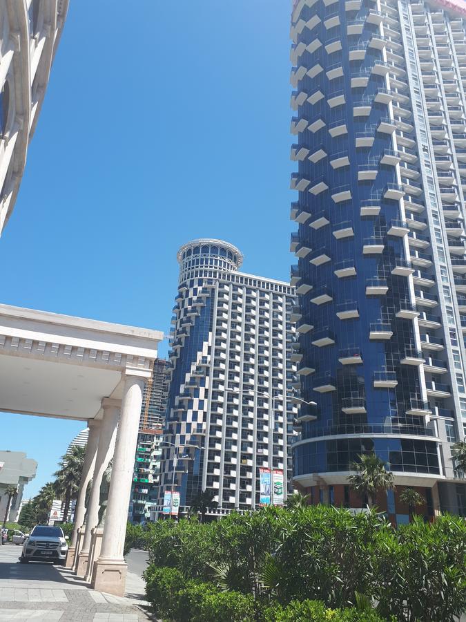 Aparthotel In Orbi Sea Towers Batumi Kültér fotó